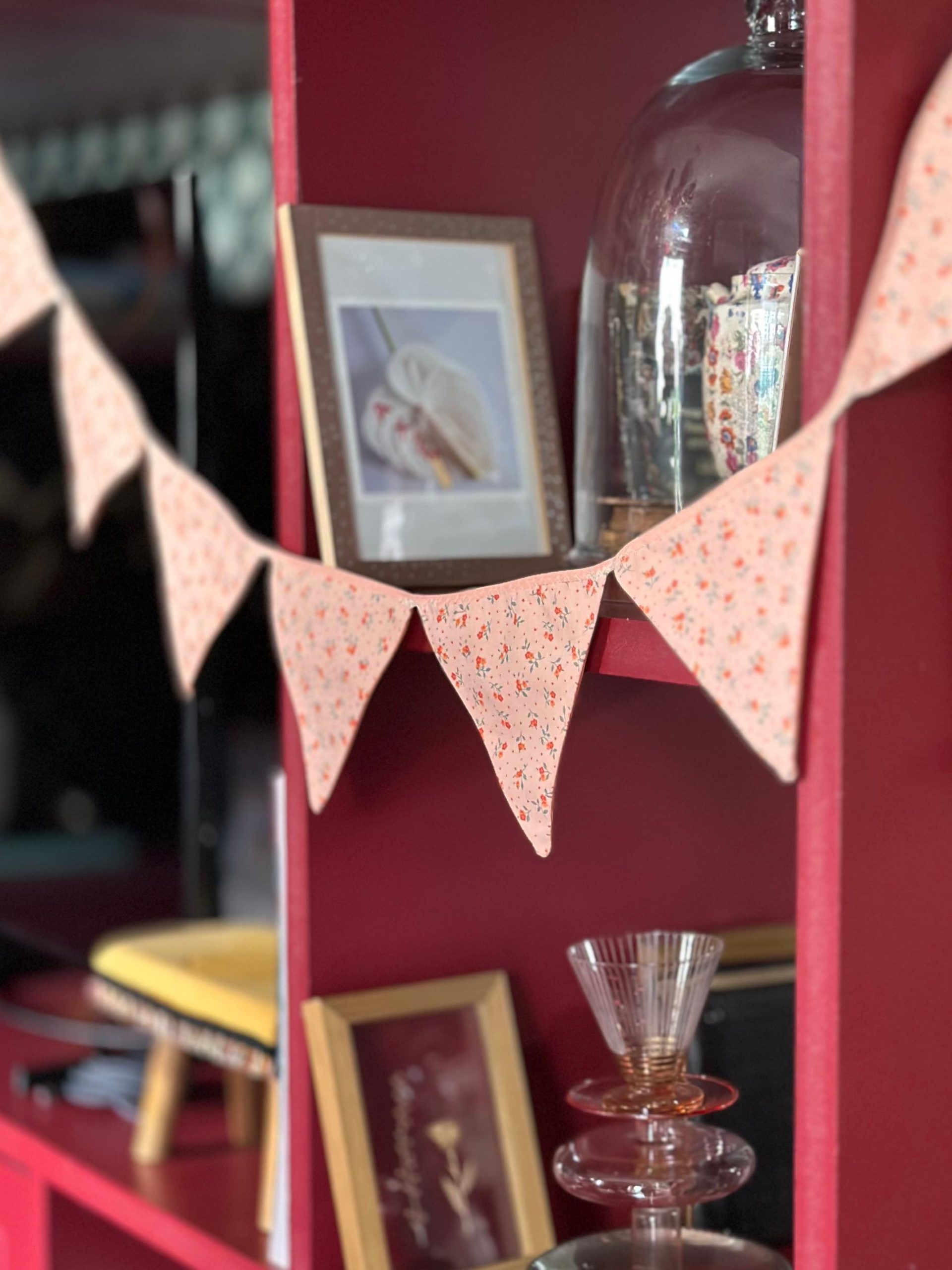 Bandeirola personalizada com nome. Calcular o valor total do produto após a informação do nome solicitado.