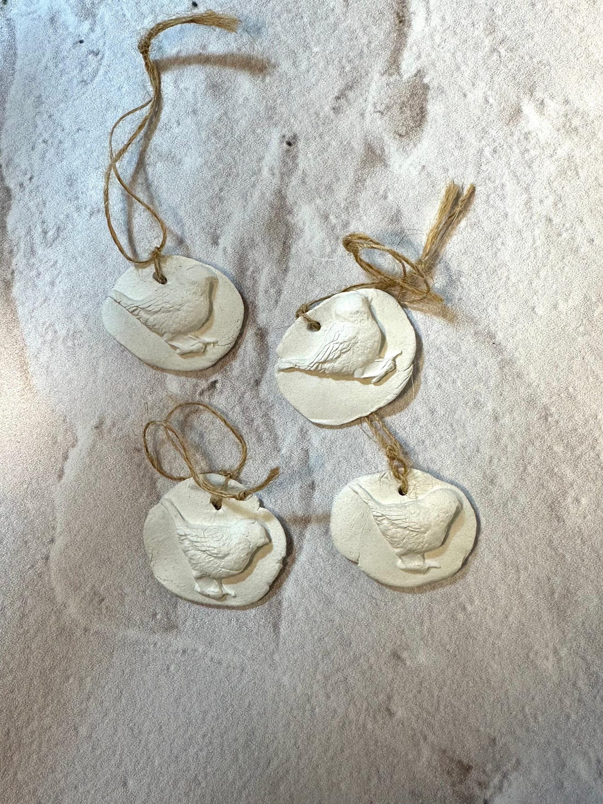 Pingente Pássaro Cerâmica